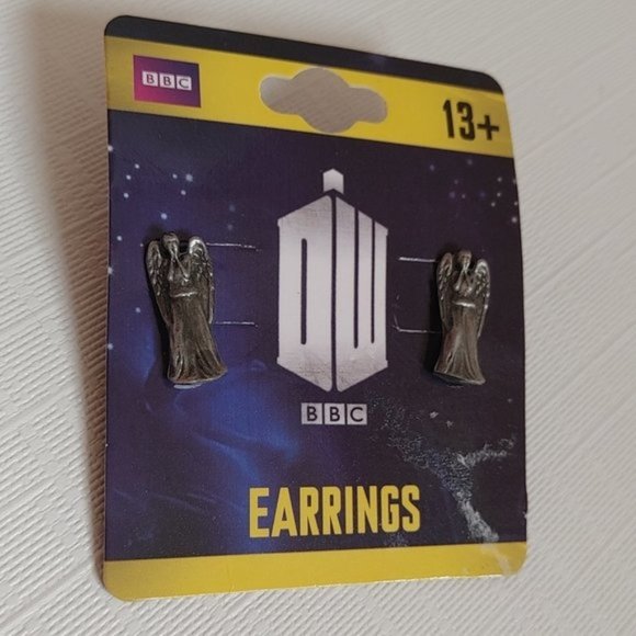 2012 Dr Who Weeping Angel Earrings BBC - Picture 1 of 2